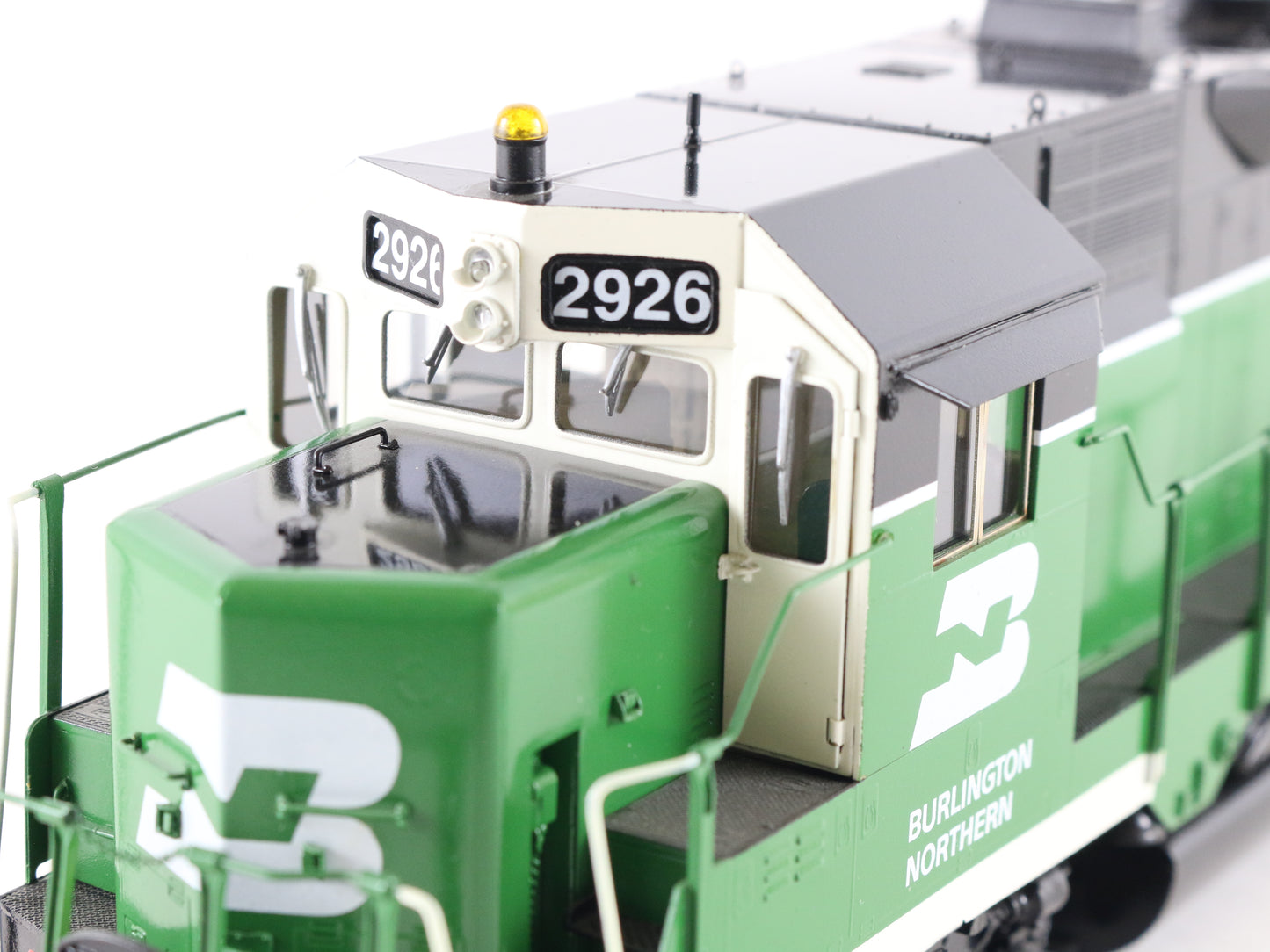 Overland O Burlington Northern 2926 GP-35 Custom Ptd Brass Diesel Loco OMI-0482