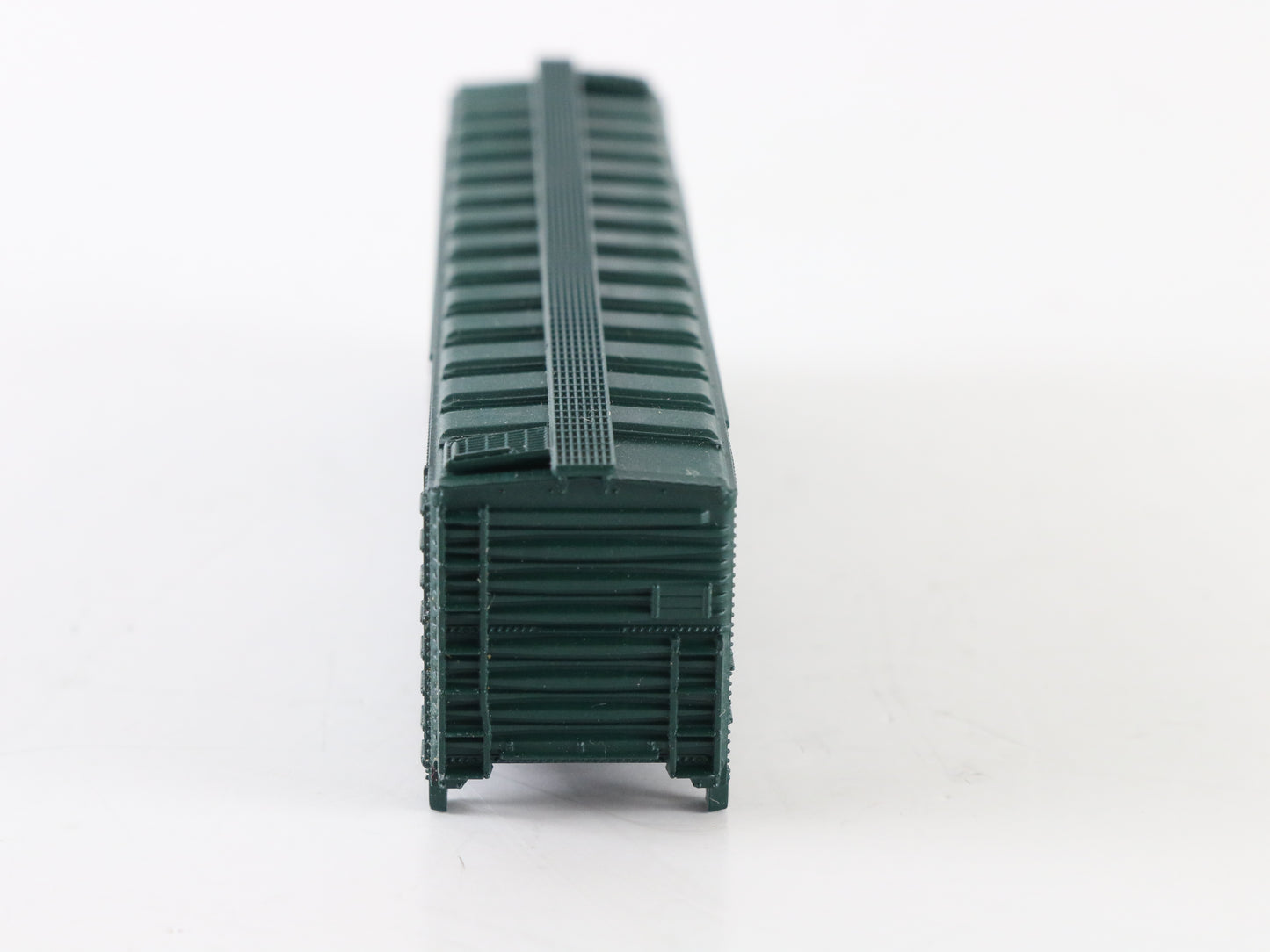 Micro-Trains N British Columbia BCRX 40126 Boxcar