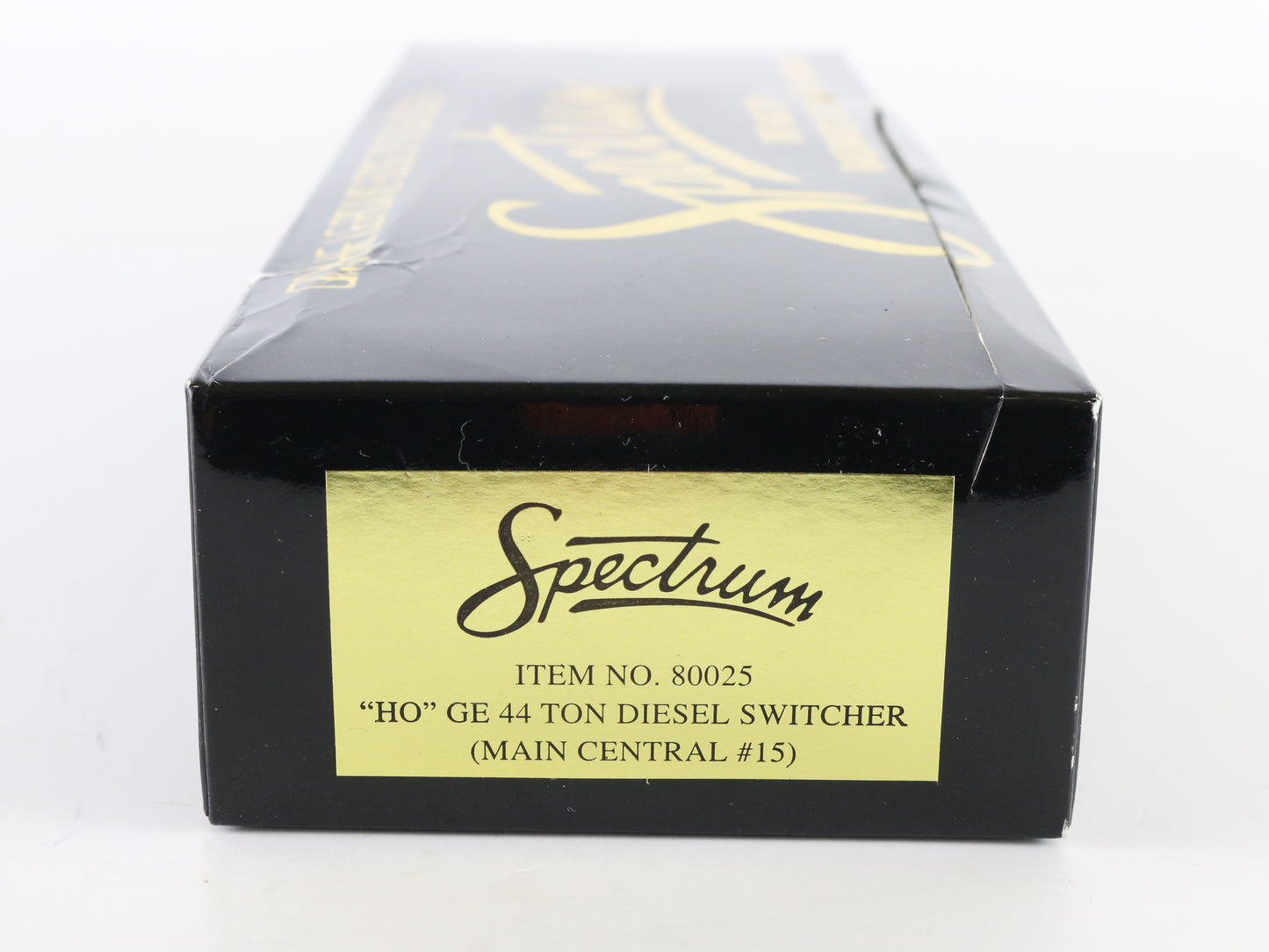 Bachmann Spectrum HO Main Central 15 GE 44 Ton Diesel Switcher