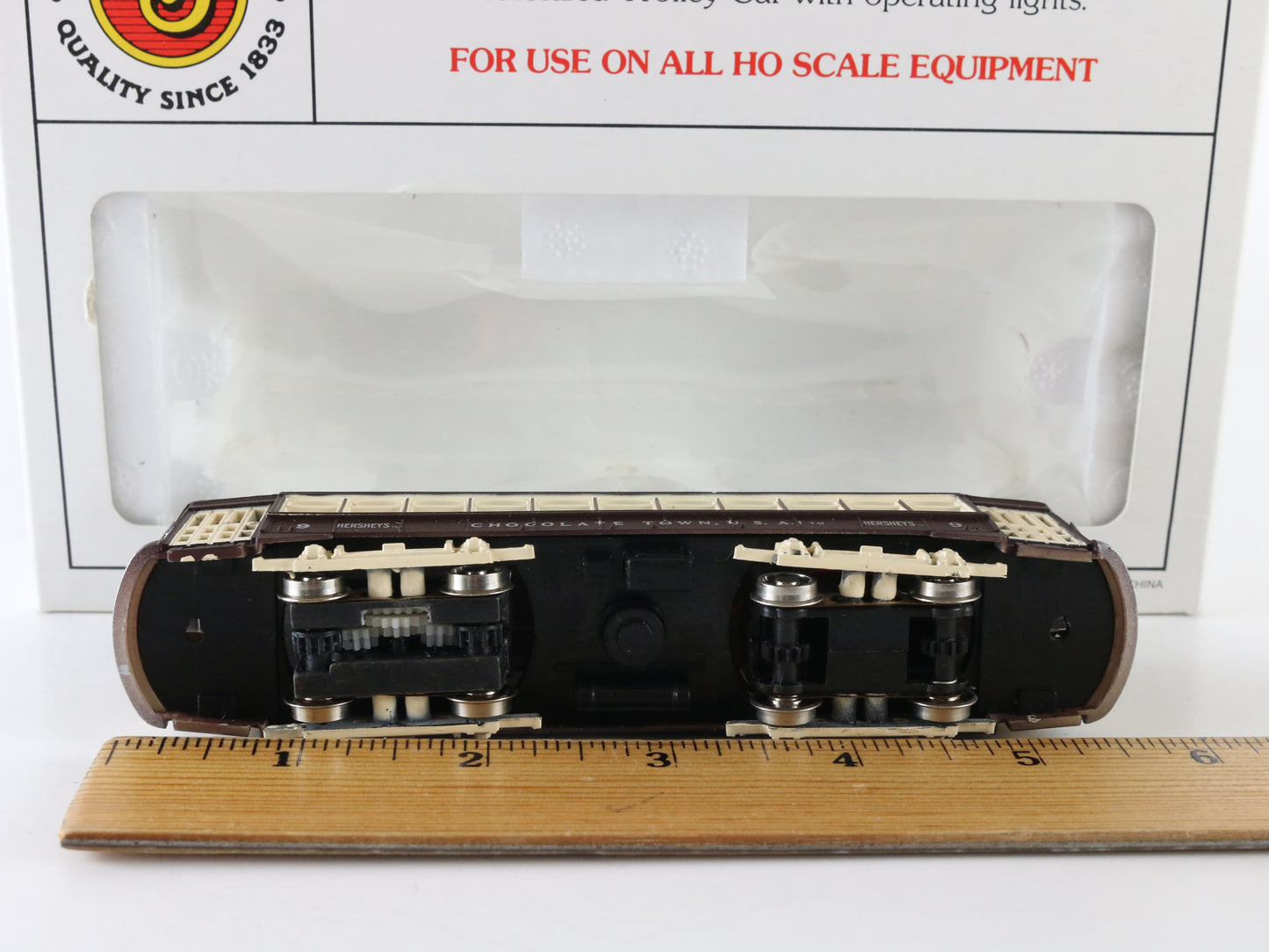 Bachmann HO Hersheys Chocolate Town 9 Illuminated Brill Trolley