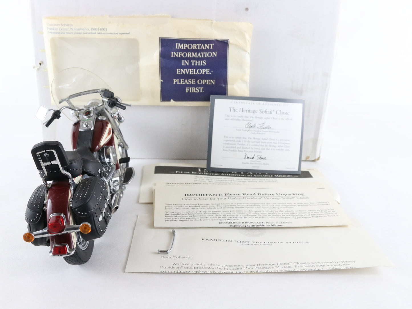 Heritage Softail Classic Harley Davidson Franklin Mint 1:10 Motorcycle B11SY90