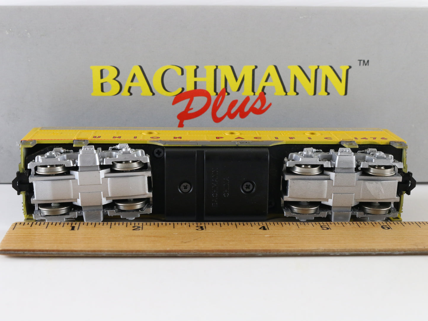 Bachmann Plus HO UP 1476 EMD F7B Diesel Locomotive
