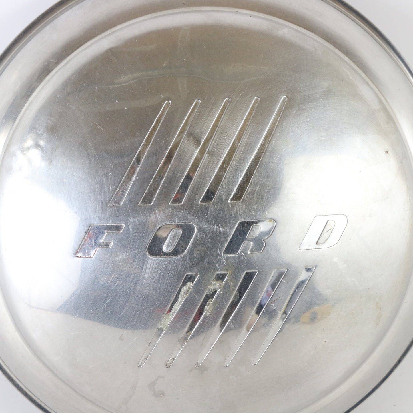 Vintage 1940s Ford Dog Dish Metal Wheel Hubcap 9.5"