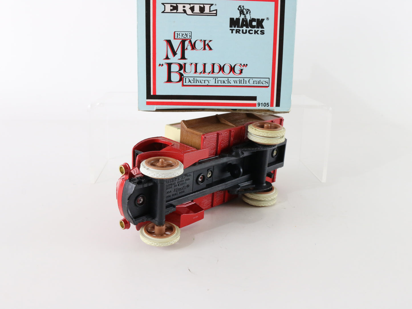1926 Mack Bulldog Delivery Truck W/ Crates Diecast Bank Model Car Ertl 1:38 9105