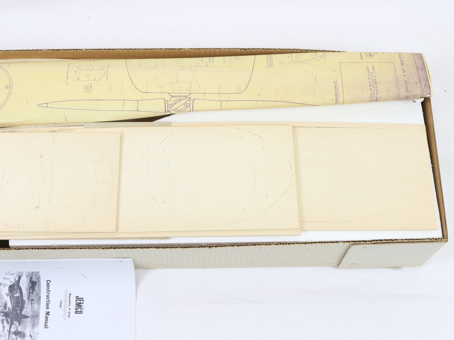 Jemco Dynaflite Republic P-47d Thunderbolt 54" Wingspan Wood Plane Kit