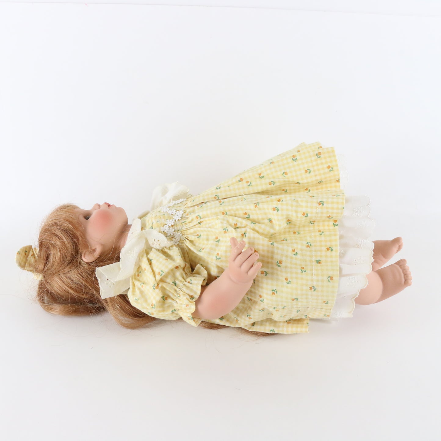 Mommy Loves Me Yellow Dress Girl Susan Wakeen Exclusively Yours 16" Vinyl Doll