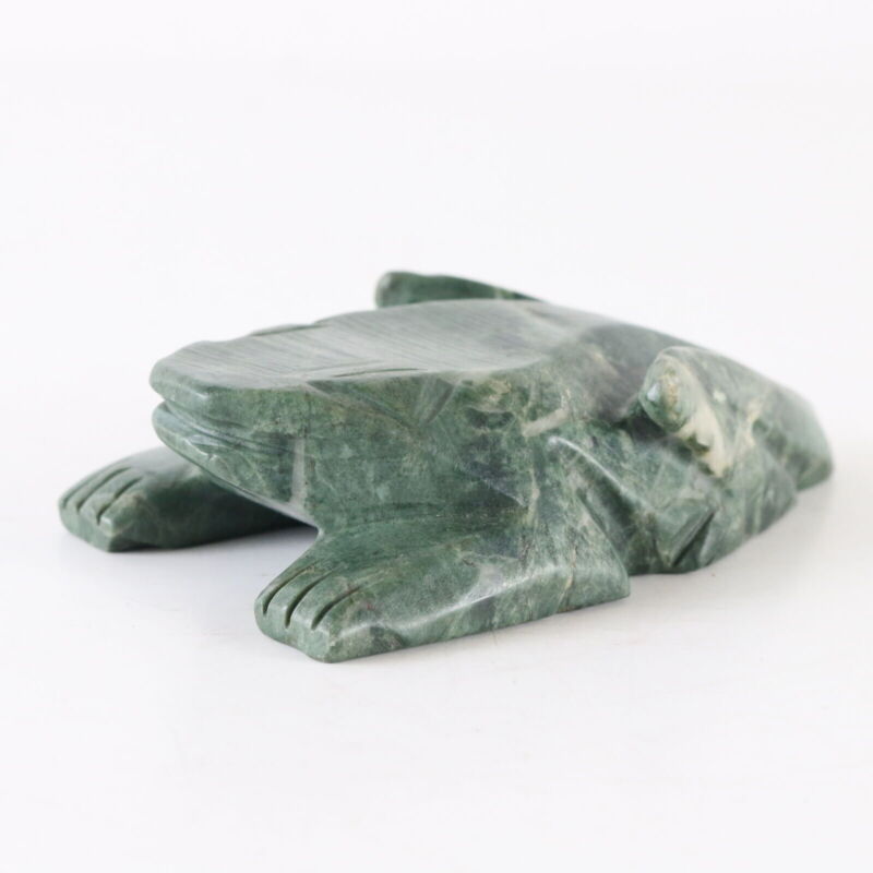 Carved Polished Jade (Jadeite, Nephrite?) Crouching Frog Figurine Pre Columbian?