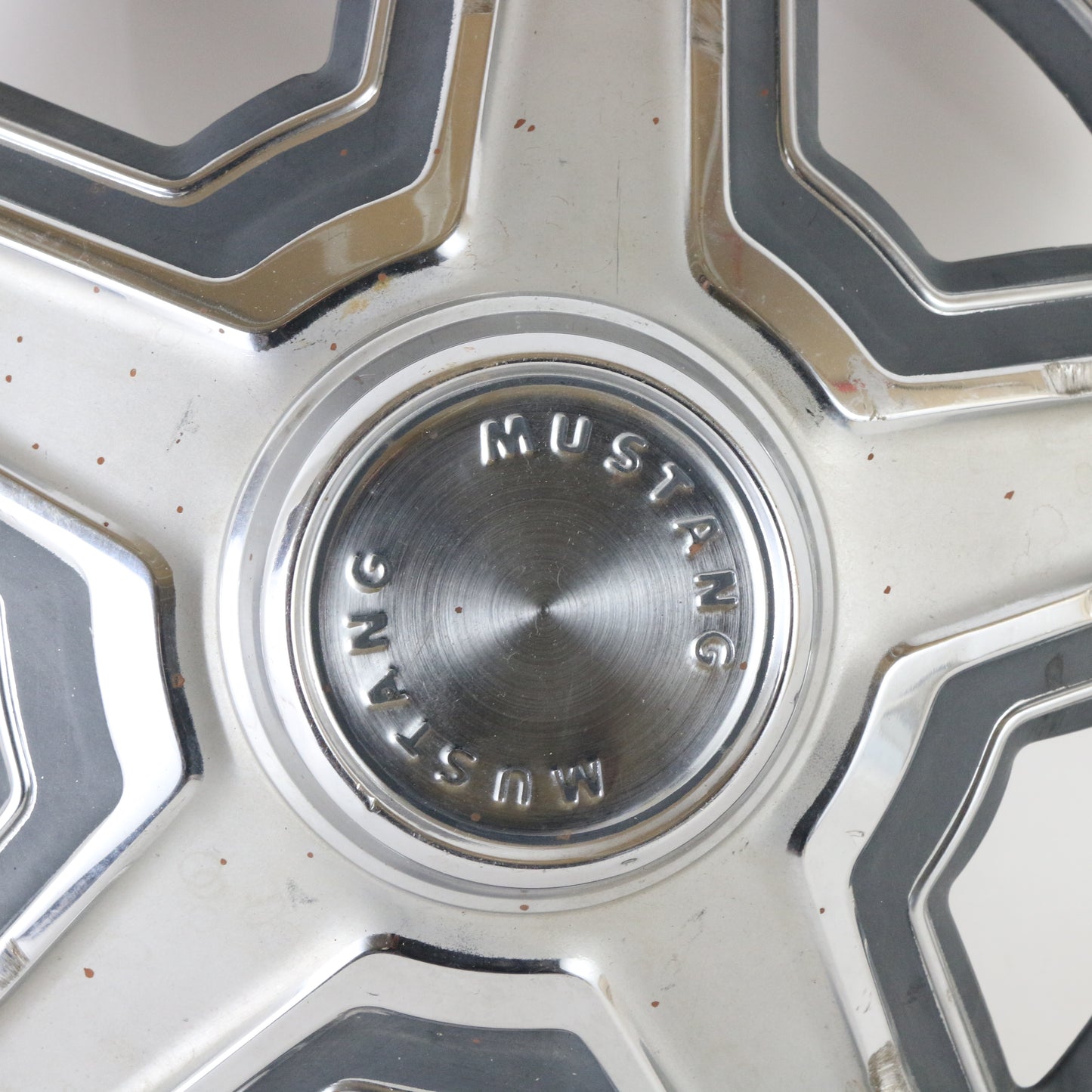 1969 Ford Mustang Metal Wheel Hubcap 14.25"
