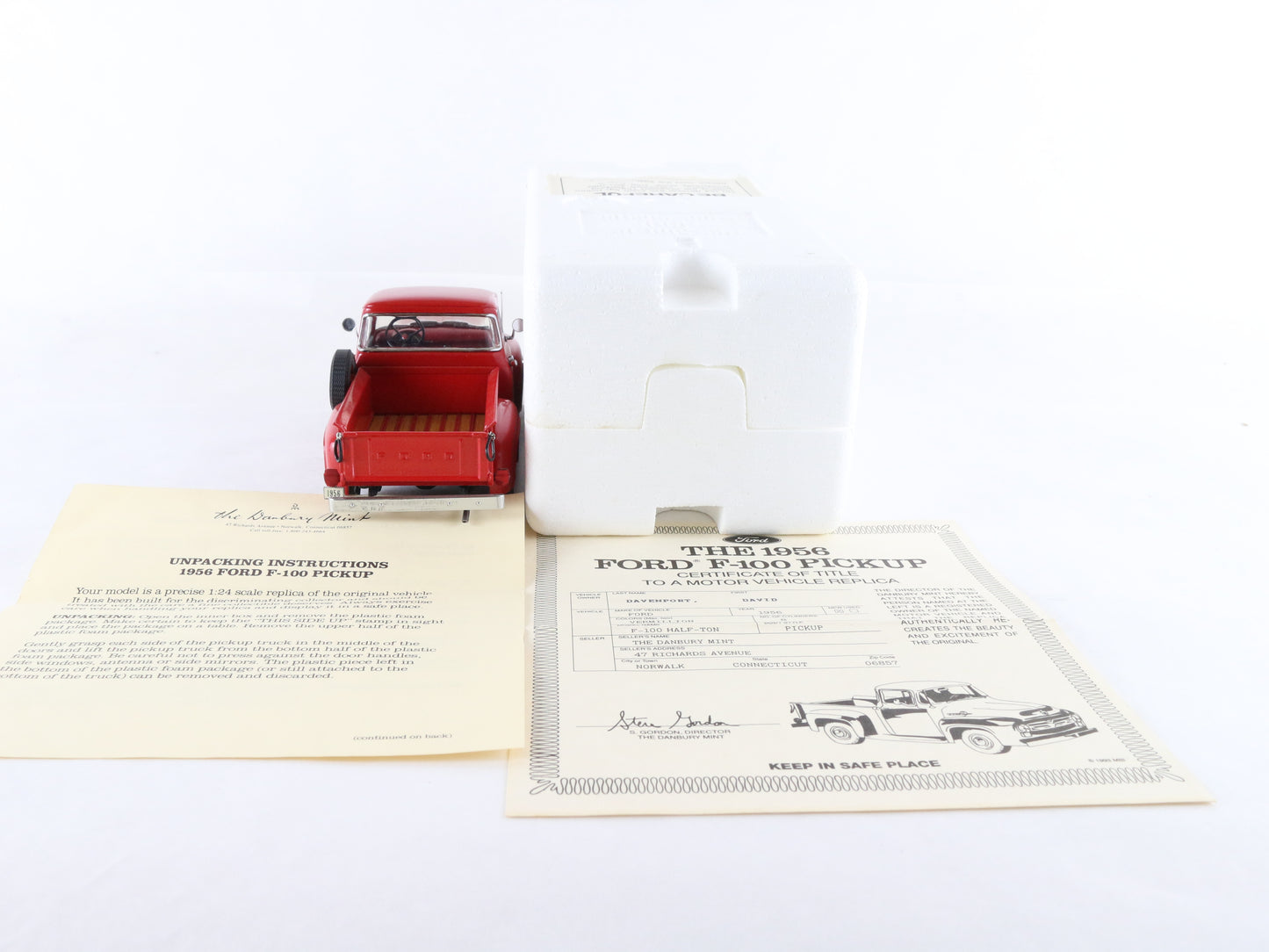 1956 Ford F-100 Half-Ton Pickup Truck Red Danbury Mint 1:24 Diecast Model Car
