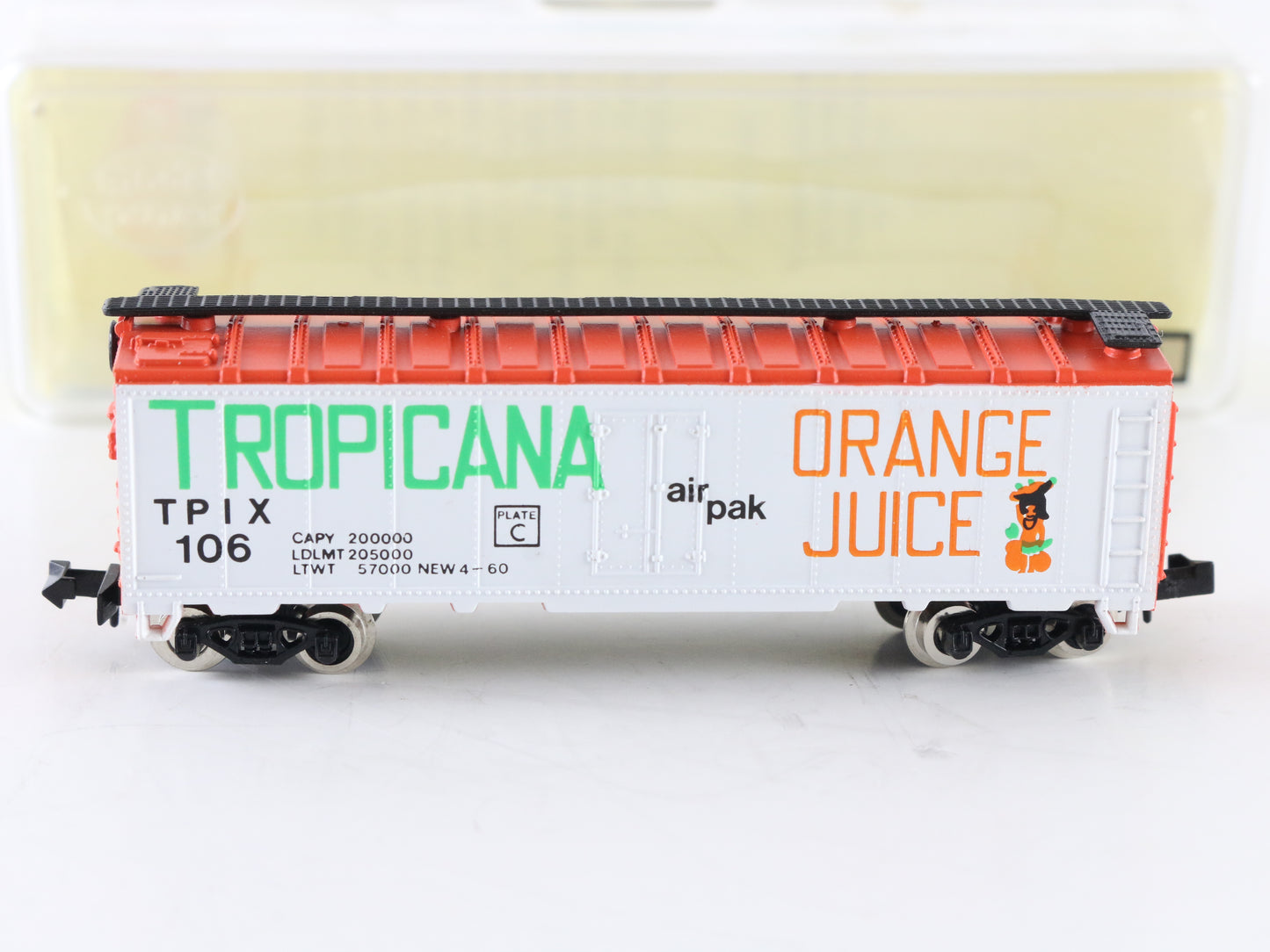Model Power N Tropicana Orange Juice TPIX 106 Reefer Car