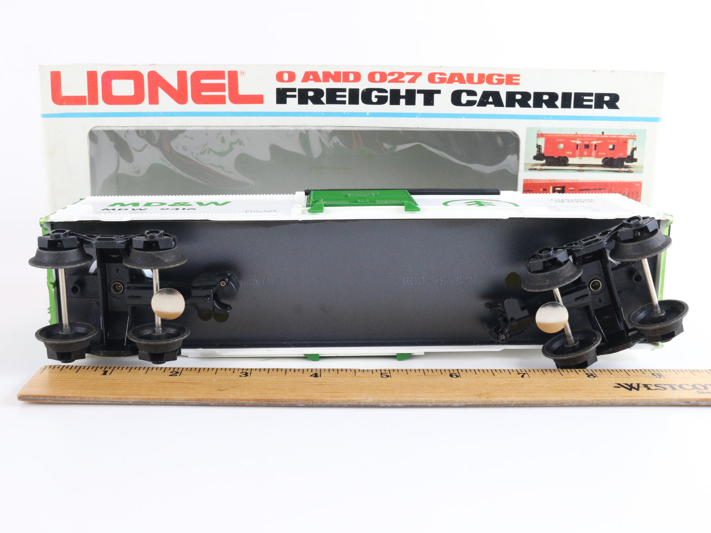 Lionel O 6-9416 Minnesota Dakota & Western MDW 9416 Boxcar in Box authentic railroad collectible freight car