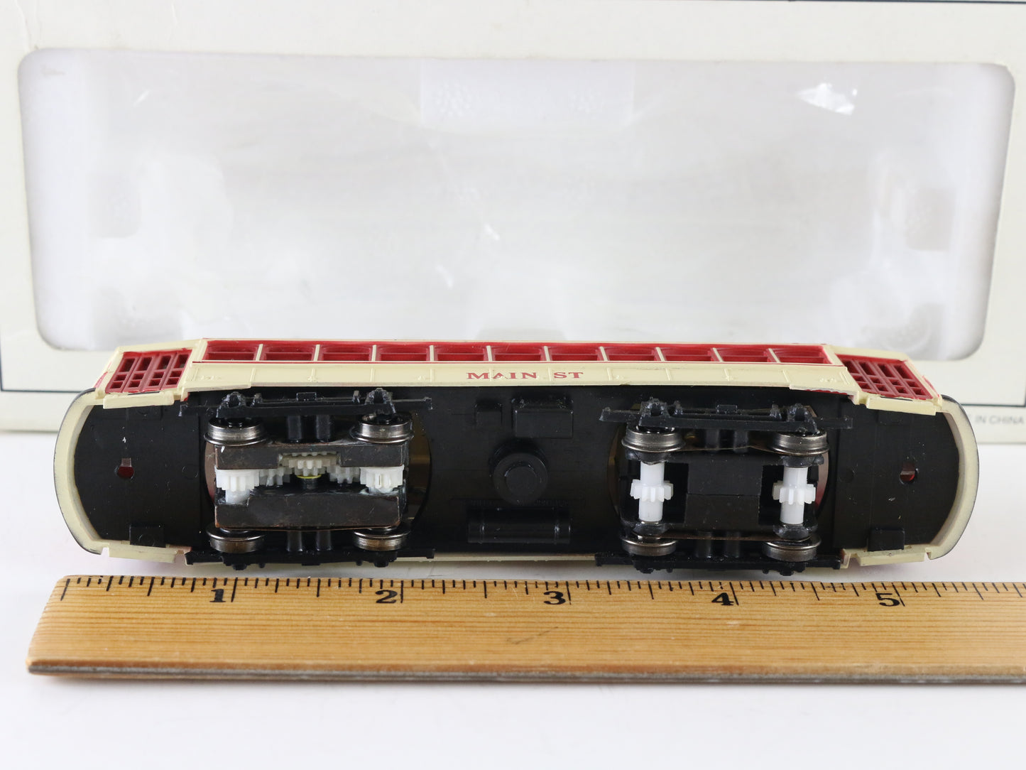 Bachmann HO Mainstreet Brill Trolley Train Car