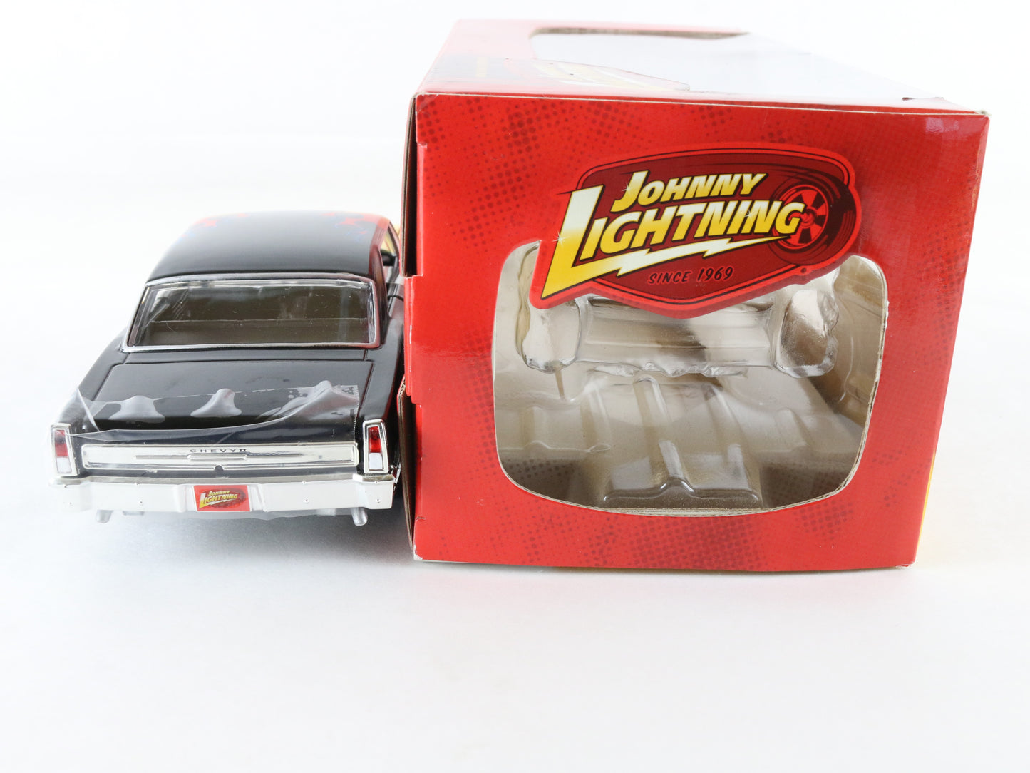 1966 '66 Chevy Nova SS Black Musclecars R27 Johnny Lightning 1:24 Diecast 51105