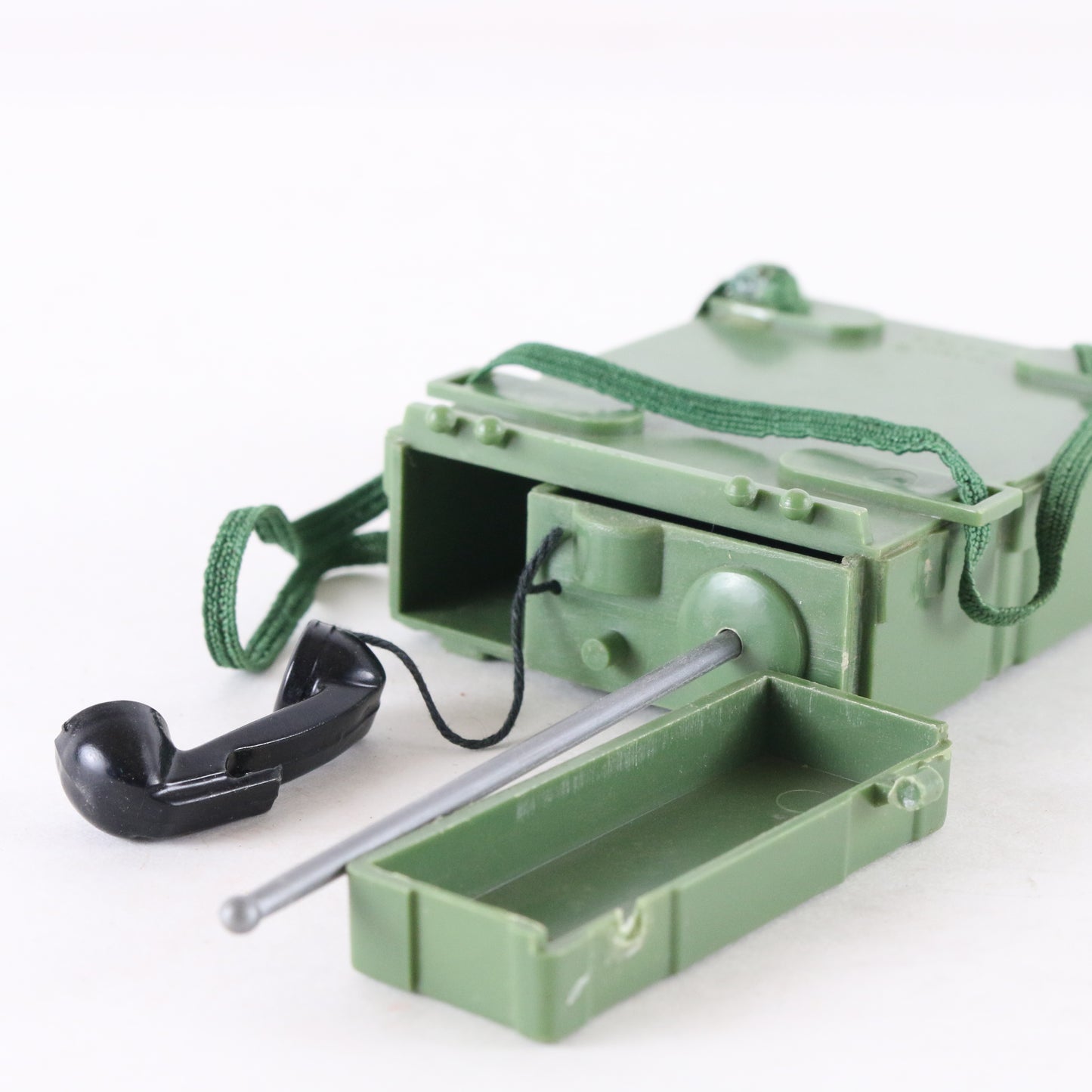 1966 Hasbro Gi Joe Command Post Green Field Radio