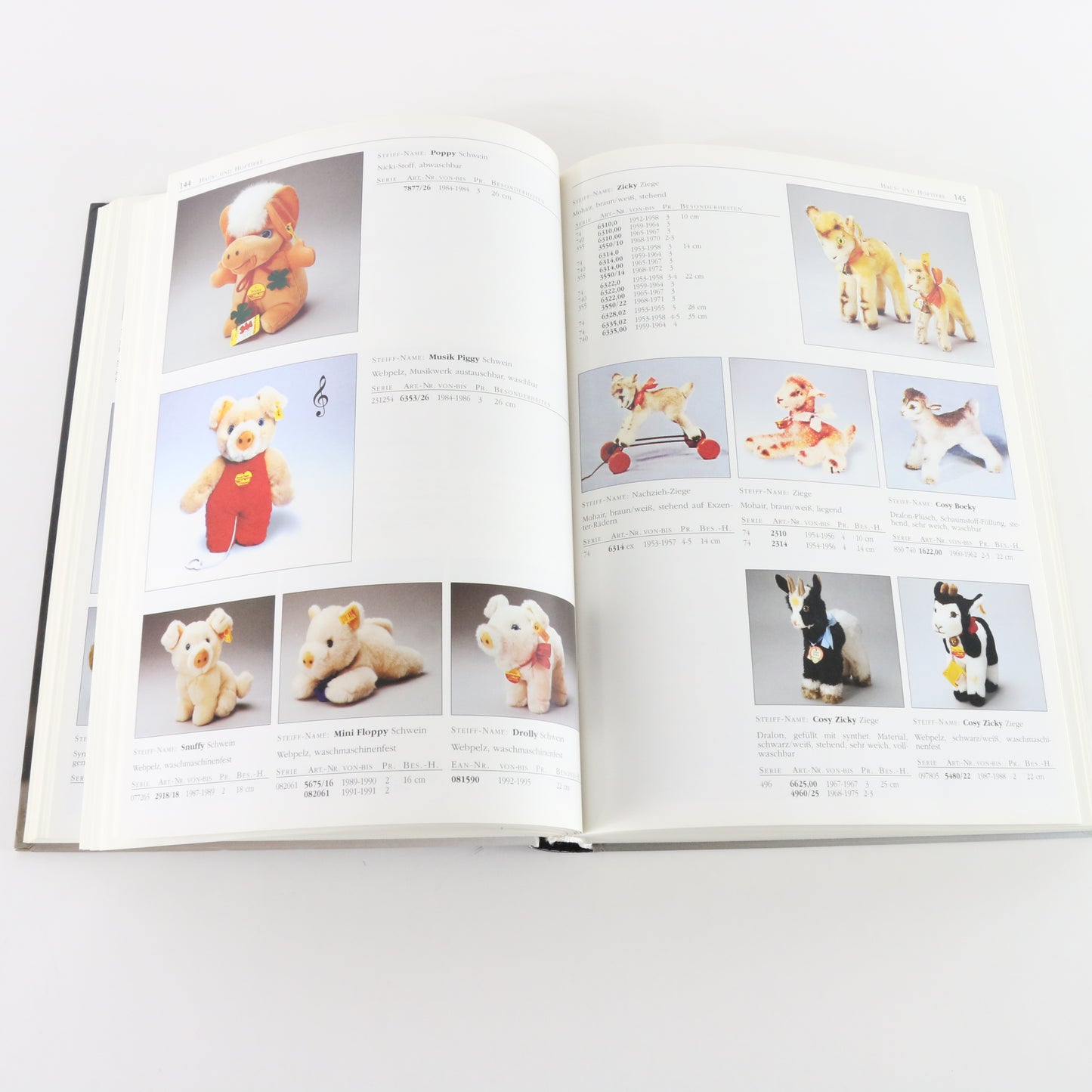 Steiff Sortiment 1947-1995 Doll and Plush Catalog Book by Gunther Pfeiffer