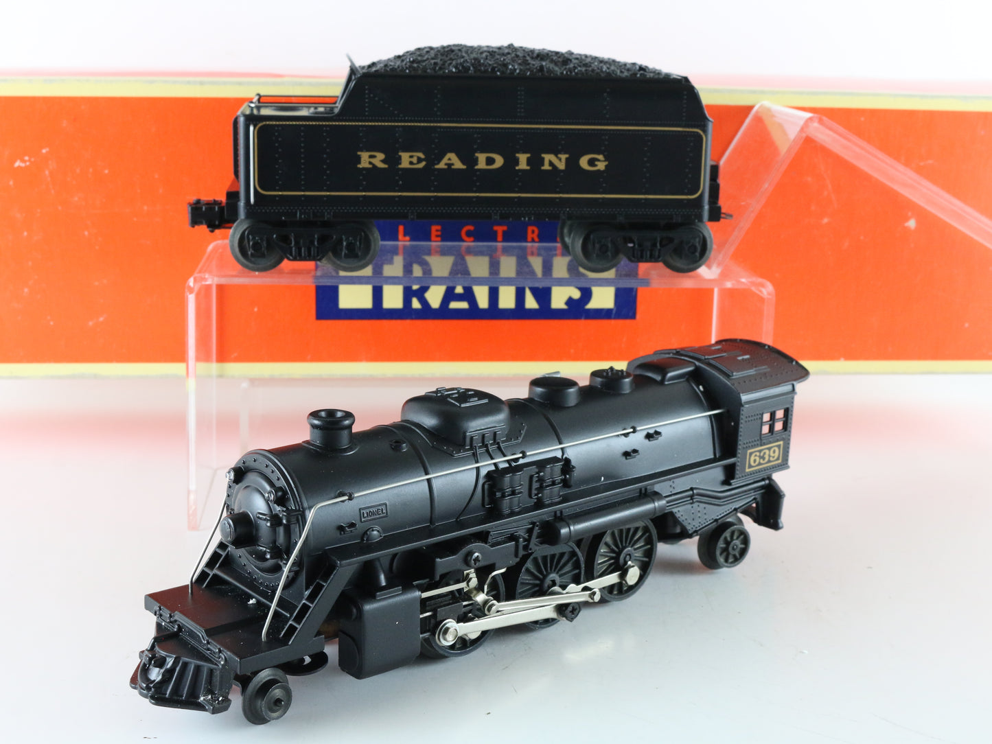 Lionel O 6-18639 Reading 4-6-2 Steam Locomotive & Tender