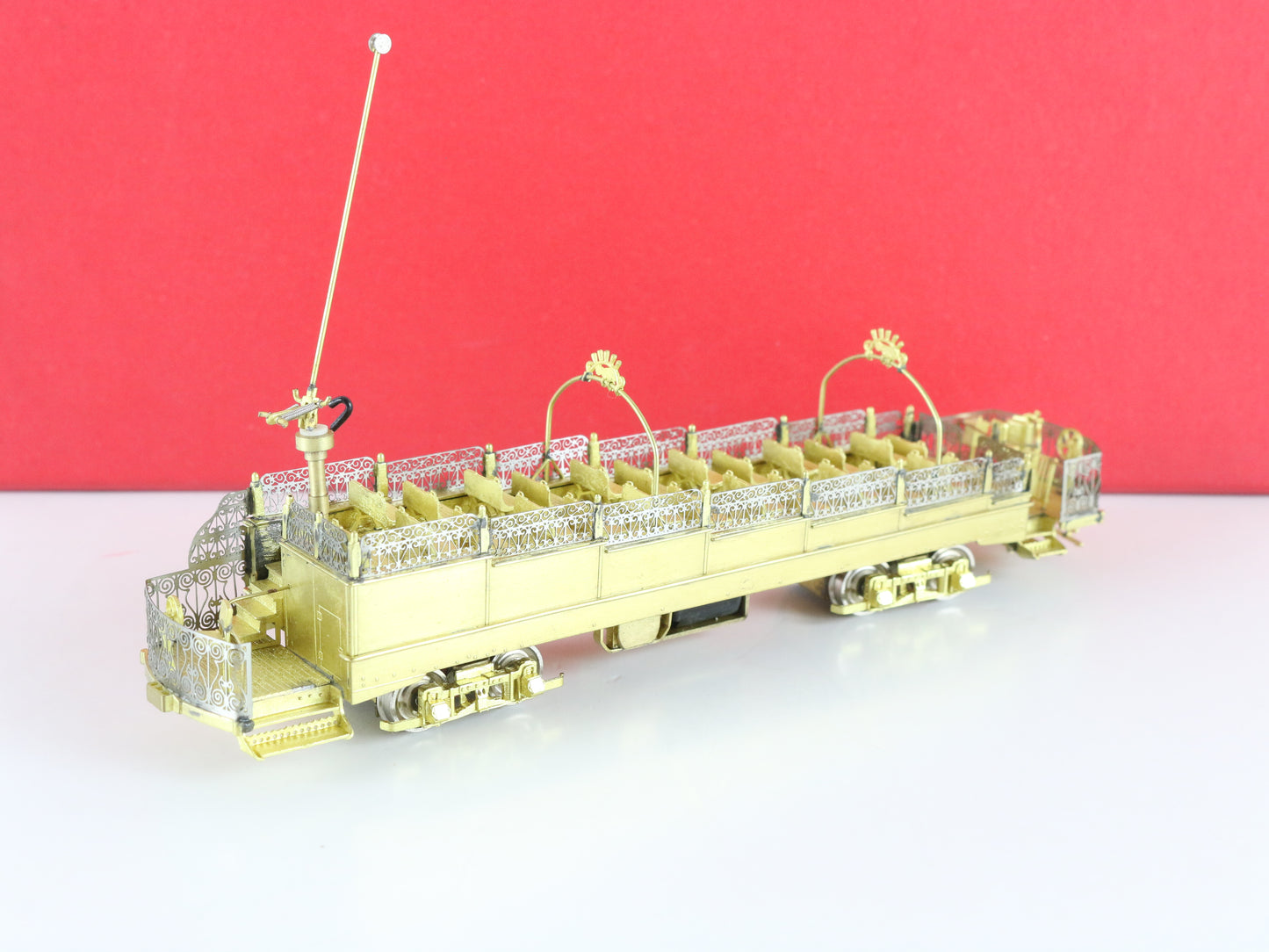 MTS HO Brass Montreal Sightseeing Trolley #1 & #2