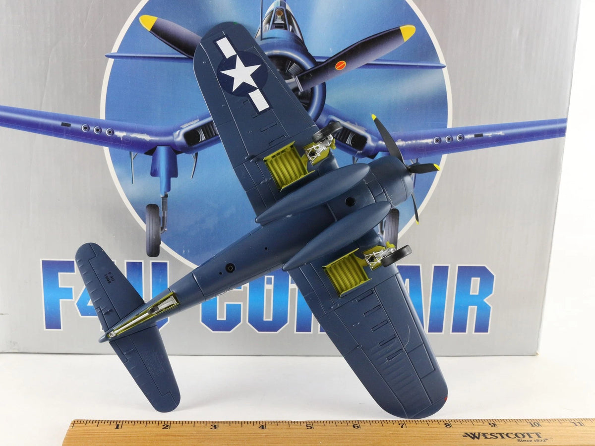 F4U Corsair Vought Fighter Daisy June WW2 Aces Armour 1:48 98025 Diecast Model