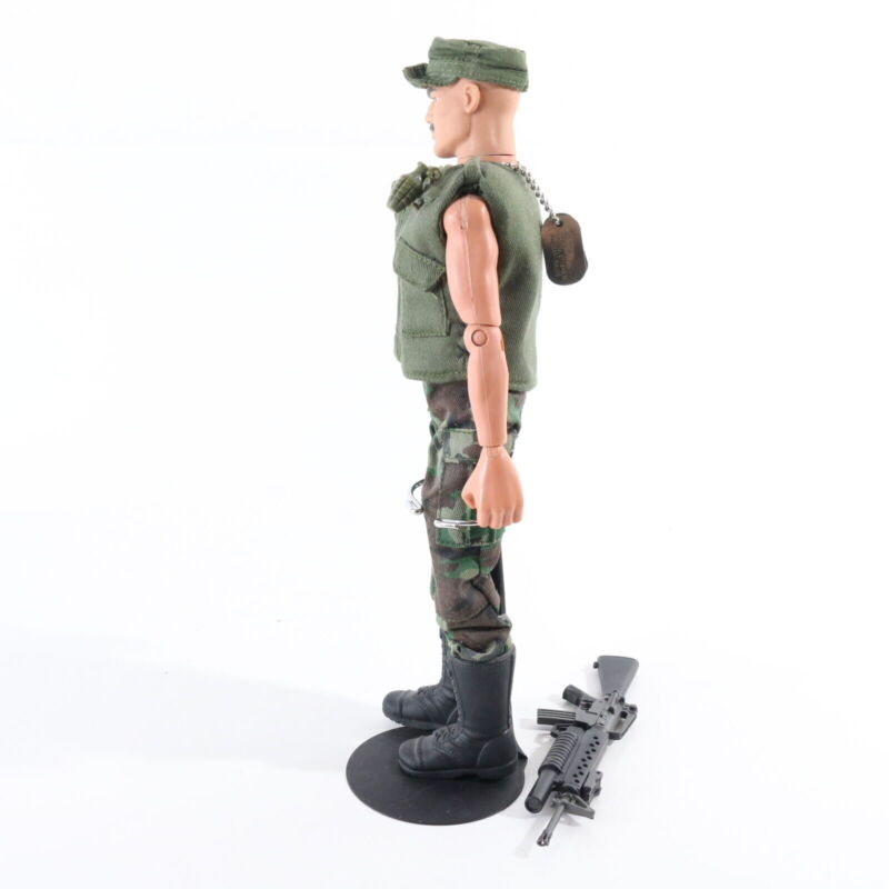 Gi Joe 12” Gung Ho W/ Battle Gear Hall Of Fame Action Figure Hasbro