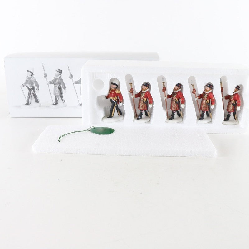 Dept 56 Heritage Village Yeomen Of The Guard Set Of 5 Porcelain Figures 58397