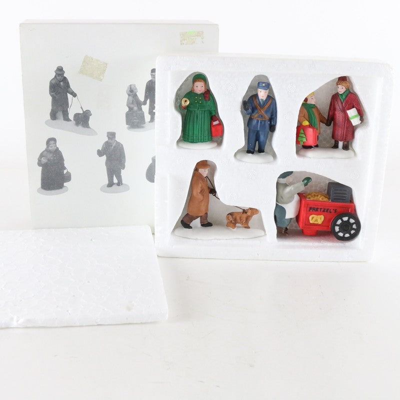 Dept 56 Heritage Village City People Set Of 5 Porcelain Christmas Figures 5965-0