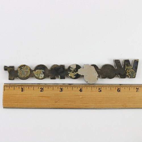 Vintage 1980s Jeep Wagoneer Metal Nameplate Emblem Badge 7.25"