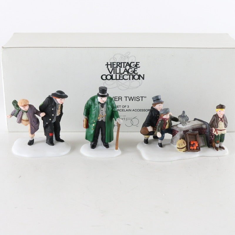 Dept 56 Heritage Village Oliver Twist Set Of 3 Christmas Accessories 5554-9