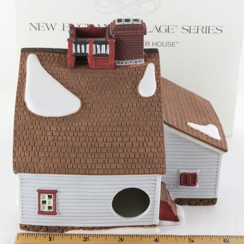 Dept 56 New England Heritage Jeremiah Brewster House Christmas 5657-0