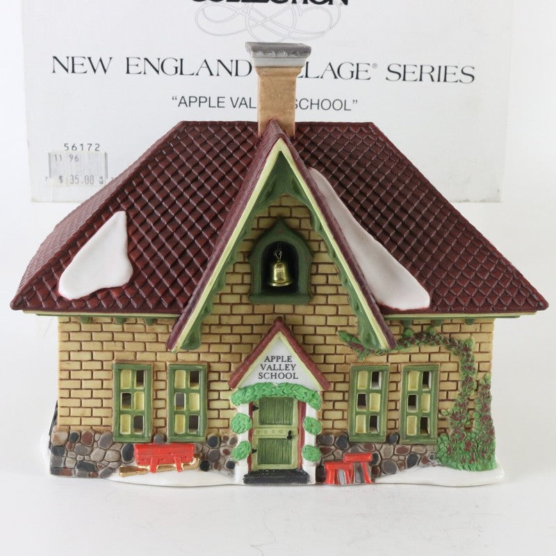 Dept 56 New England Village Apple Valley School Xmas Building 56172
