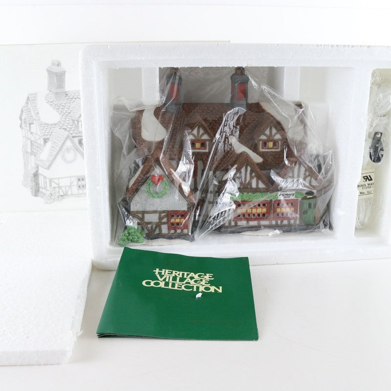 Dept 56 Dickens Village Ashbury Inn Porcelain Christmas Building 5555-7