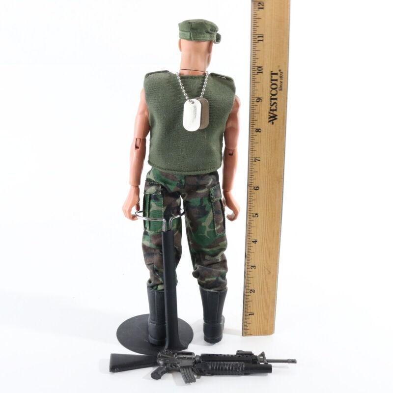 Gi Joe 12” Gung Ho W/ Battle Gear Hall Of Fame Action Figure Hasbro