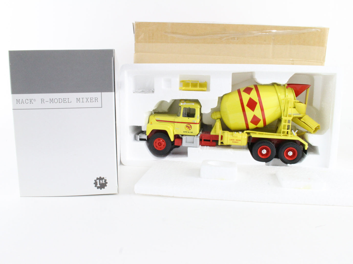 Mack R-Model Mixer Hale Kauai First Gear 1:34 Model 19-2620