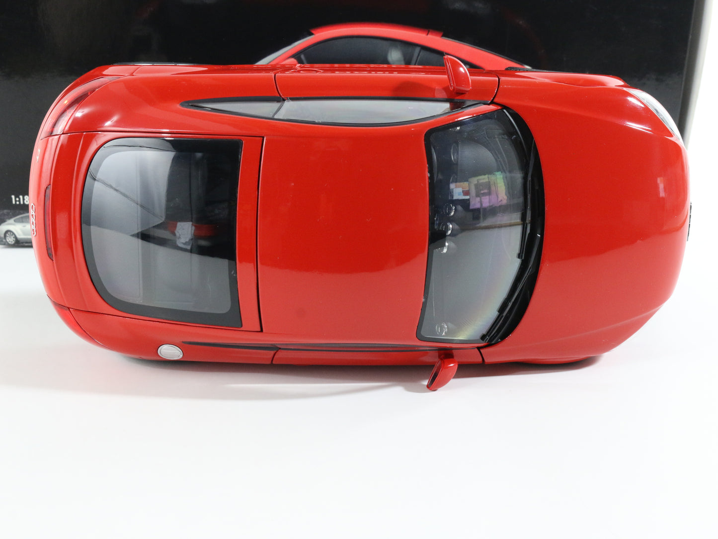 2006 Audi TT Roadster Red Minichamps 1:18 Model Car 100 015021 RARE