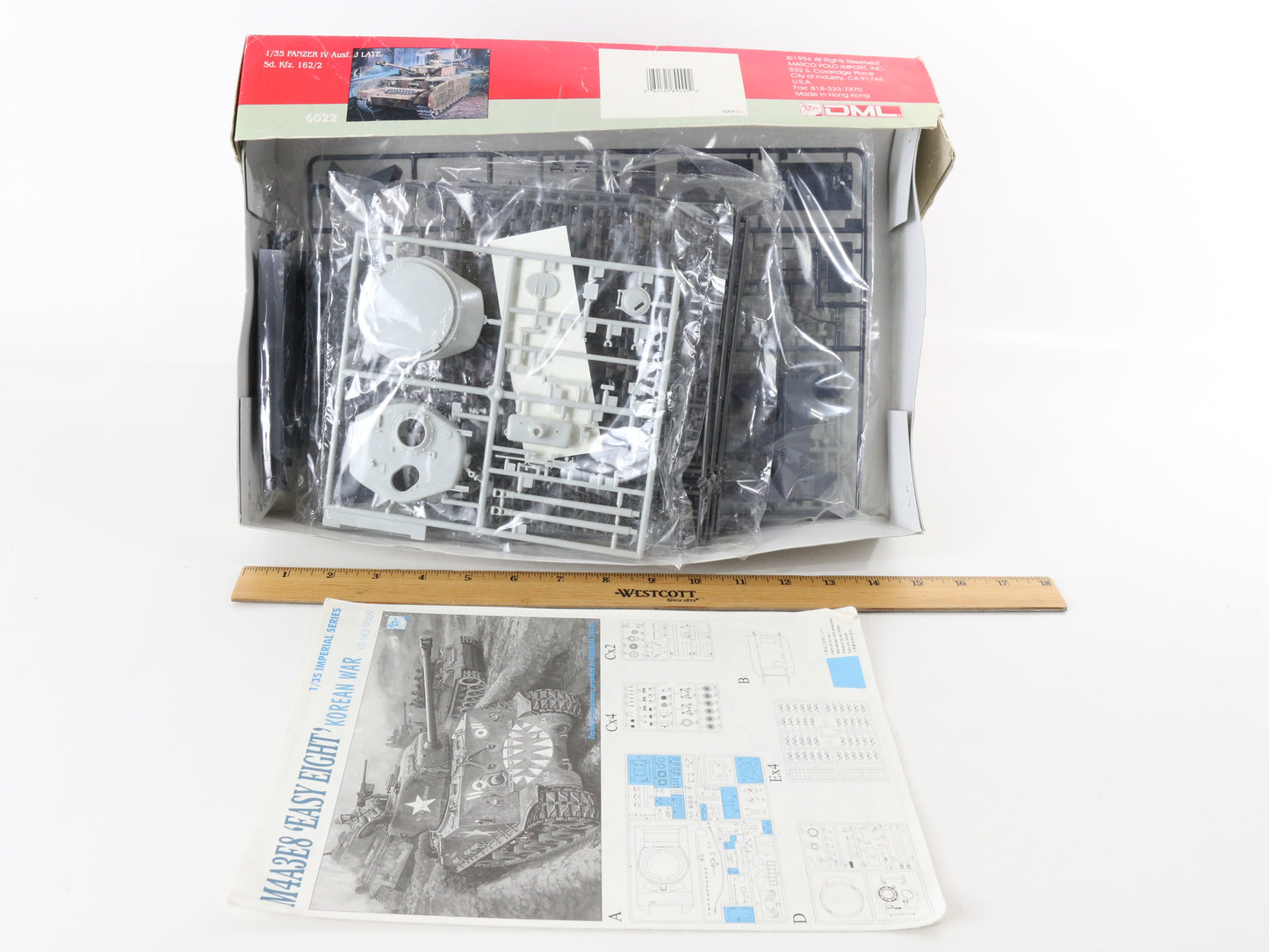 M4a3e8 Easy Eight Tank Korean War Imperial Series Dml Dragon 1:35 Model Kit 9009