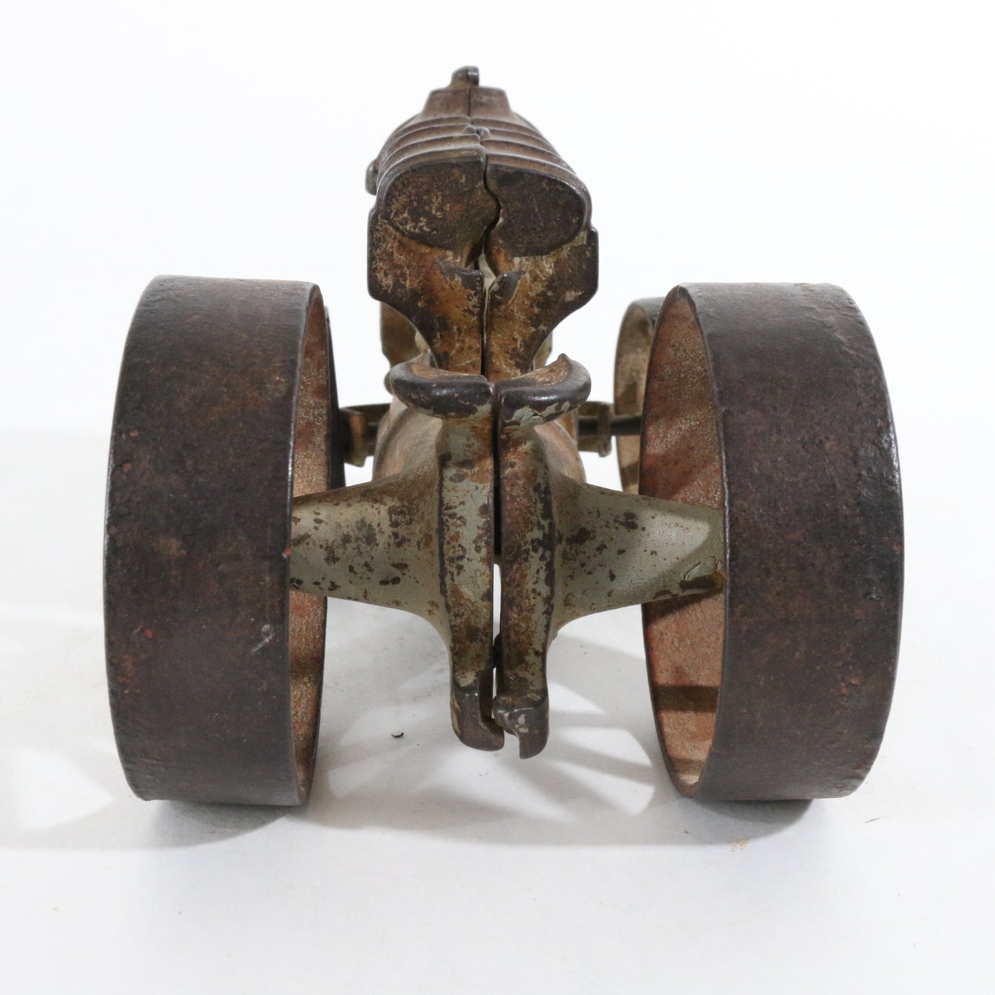 Vintage Fordson Tractor Farm Model Arcade Cast Iron 6��� NICE PATINA