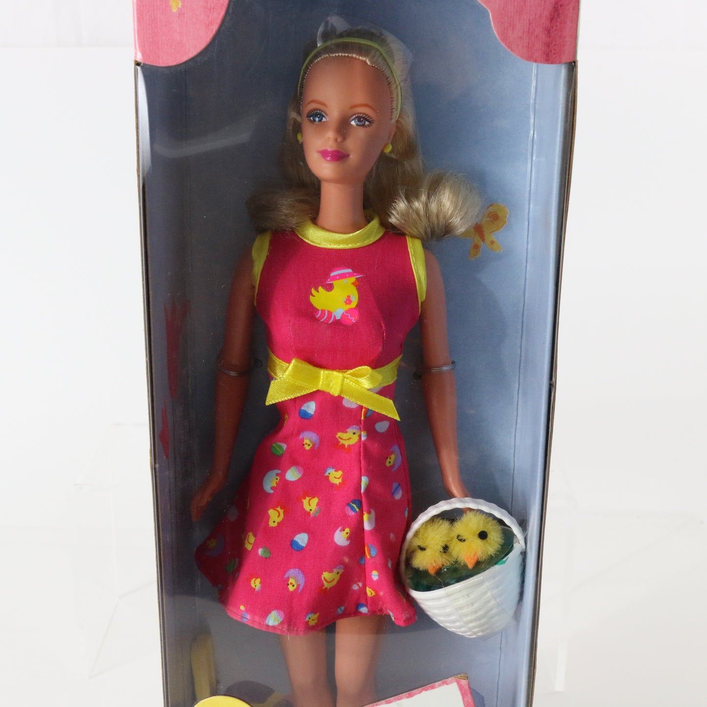 Easter Treats Barbie Doll W/ Easter Basket Mattel 1994 23786