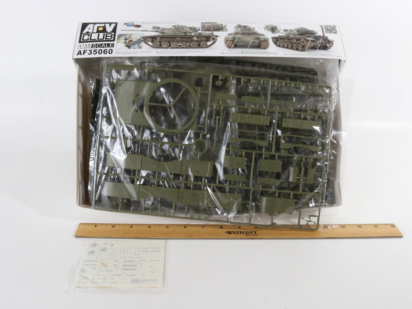 M60a1 Patton Main Battle Tank Military Kit ARV Club 1:35 Af35060 No Instructions