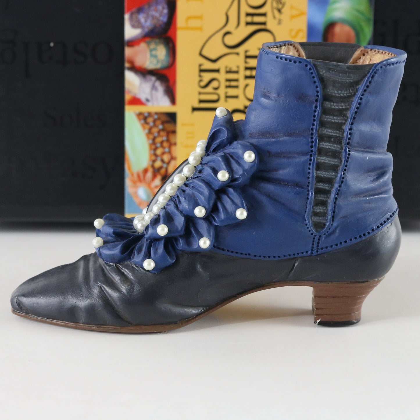 Just The Right Shoe Victorian Ankle Boot Raine Willitts Resin Shoe 25089