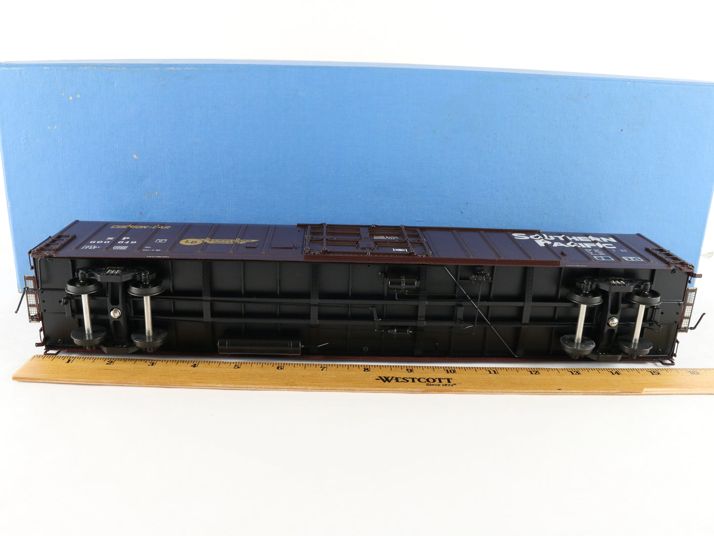 Pecos River O Southern Pacific 690649 62' Insulated Brass Boxcar Train 4137D