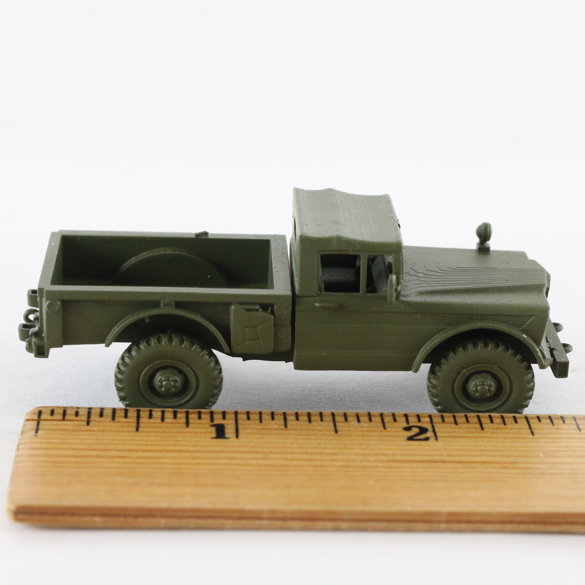 M1097A2 HMMWV Desert Storm USMC Truck Tactical Strike Corgi 1:64 US95105A