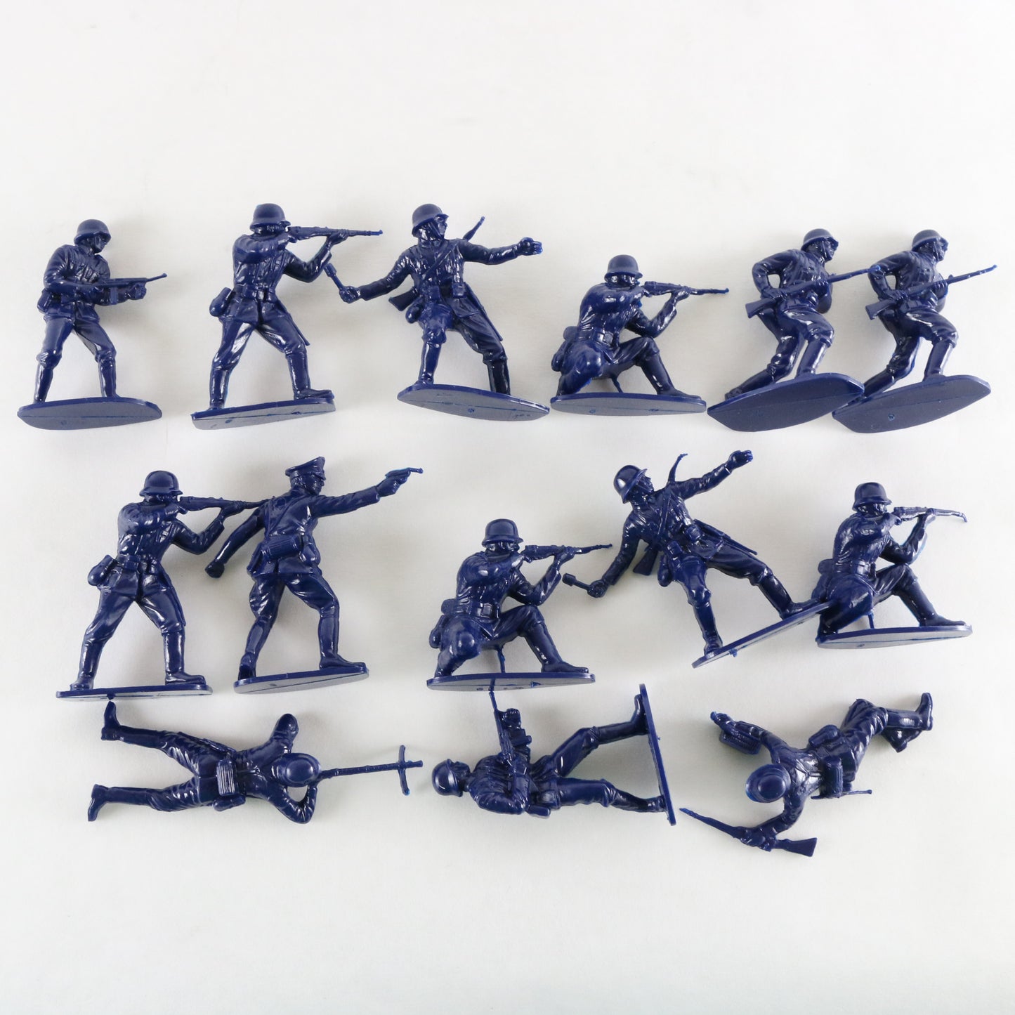 German Infantry WW2 WWII Airfix 1:32 A02702 Plastic Model Soldier Figures
