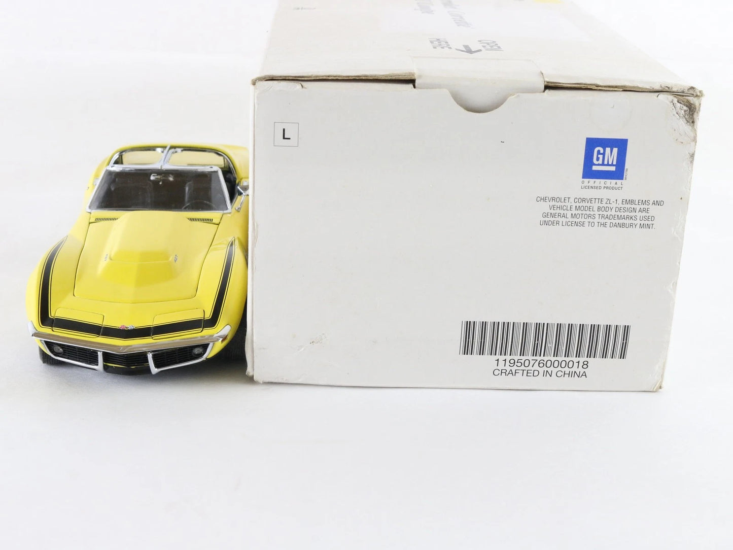 1969 Chevy Corvette ZL-1 Coupe Yellow Danbury Mint 1:24 Diecast Model Car