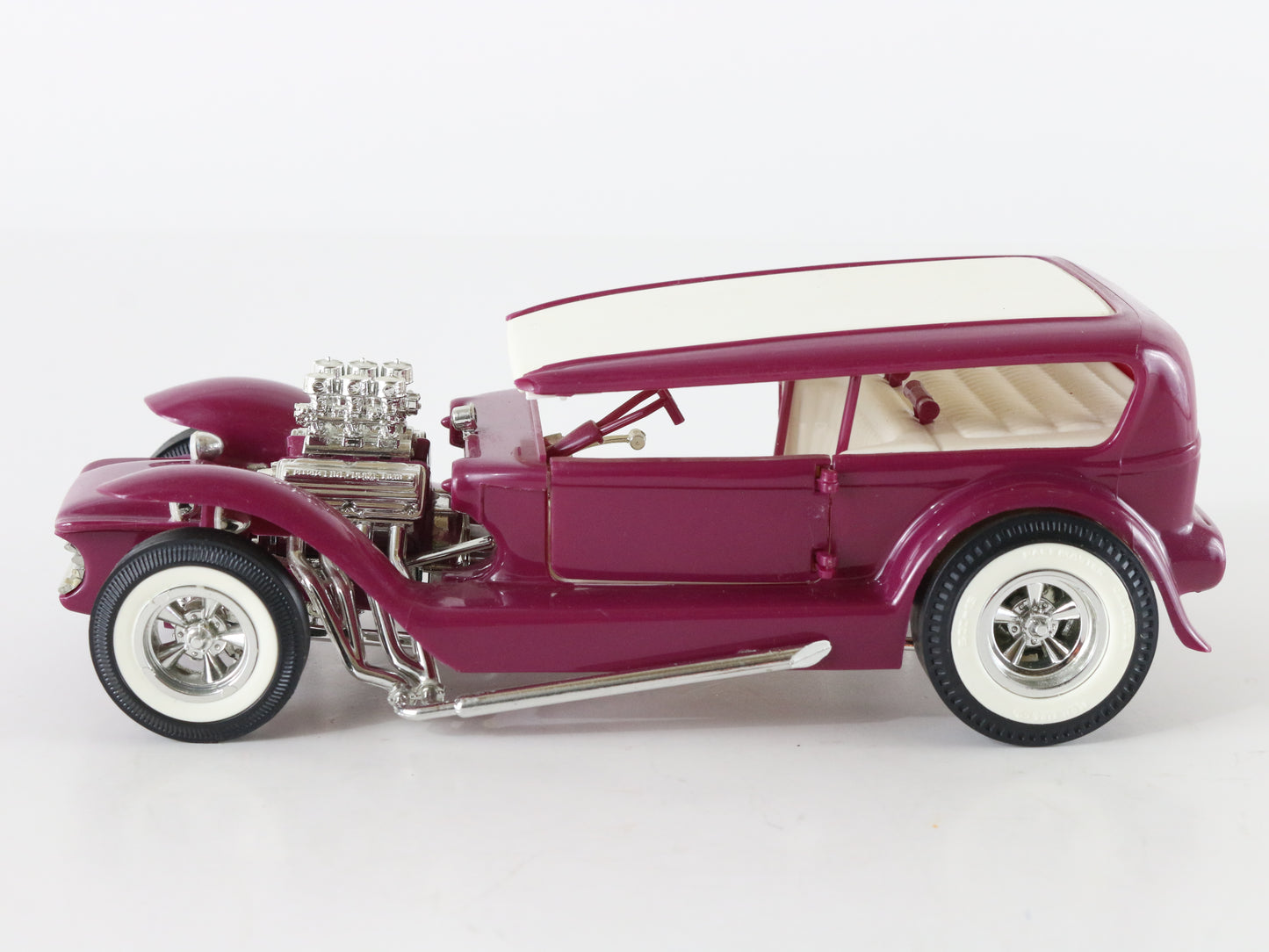 Li'l Coffin Le Monogram 1:24 Built Kit Model Car 0094