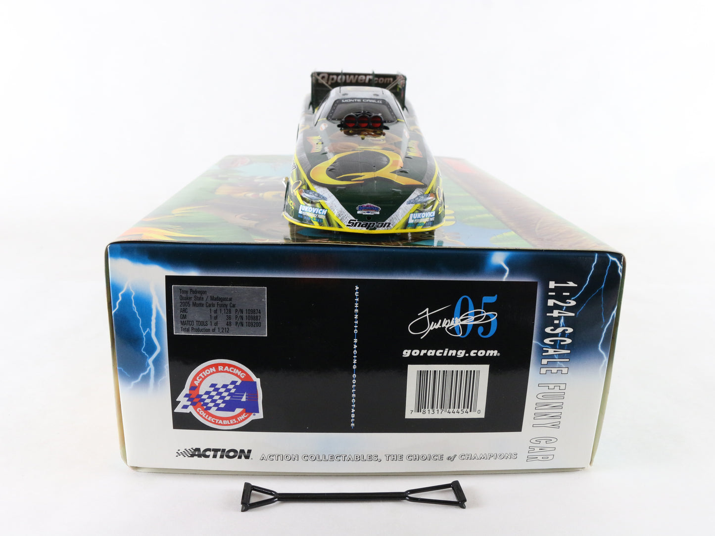 2005 Monte Carlo Madagascar Pedregon Quaker Action 1:24 Diecast 1 Of 1212