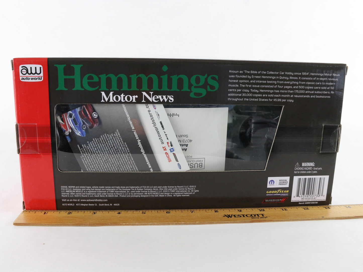 1971 Dodge Super Bee Hemmings Motor News American Muscle Auto World 1:18 Purple