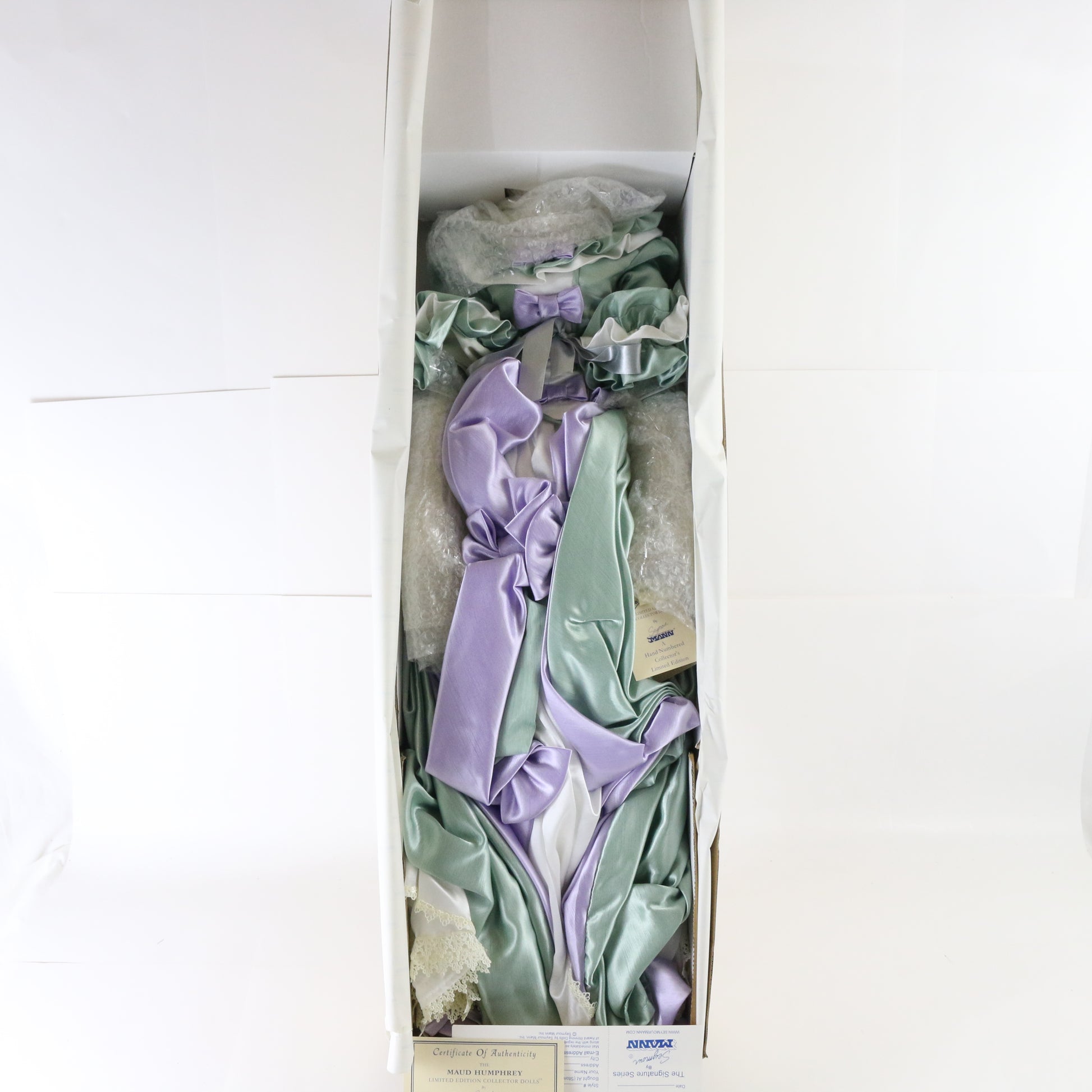 La Belle Marquise Maud Humphrey LE Seymour Mann Large 35" Porcelain Doll 33/2500