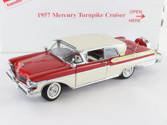 1957 Mercury Turnpike Cruiser Red White Danbury Mint 1:24 Diecast Car