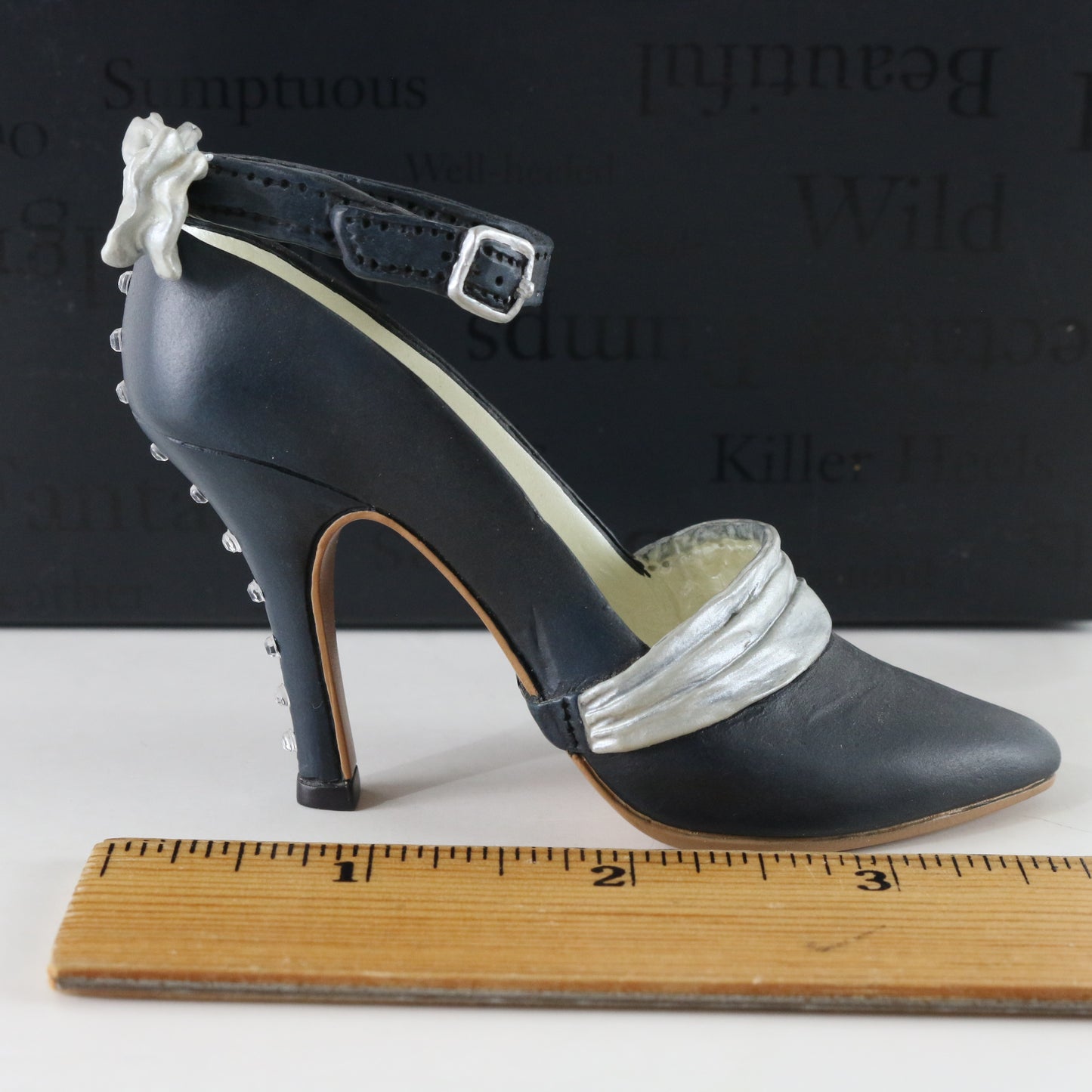 Just The Right Shoe Tuxedo Shoe Raine Willitts Resin Collectible Shoe 25071