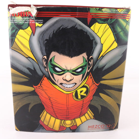 Robin Batman DC Comics Mezco 1:12 ONE:12 Figure W/ Accessories 76604