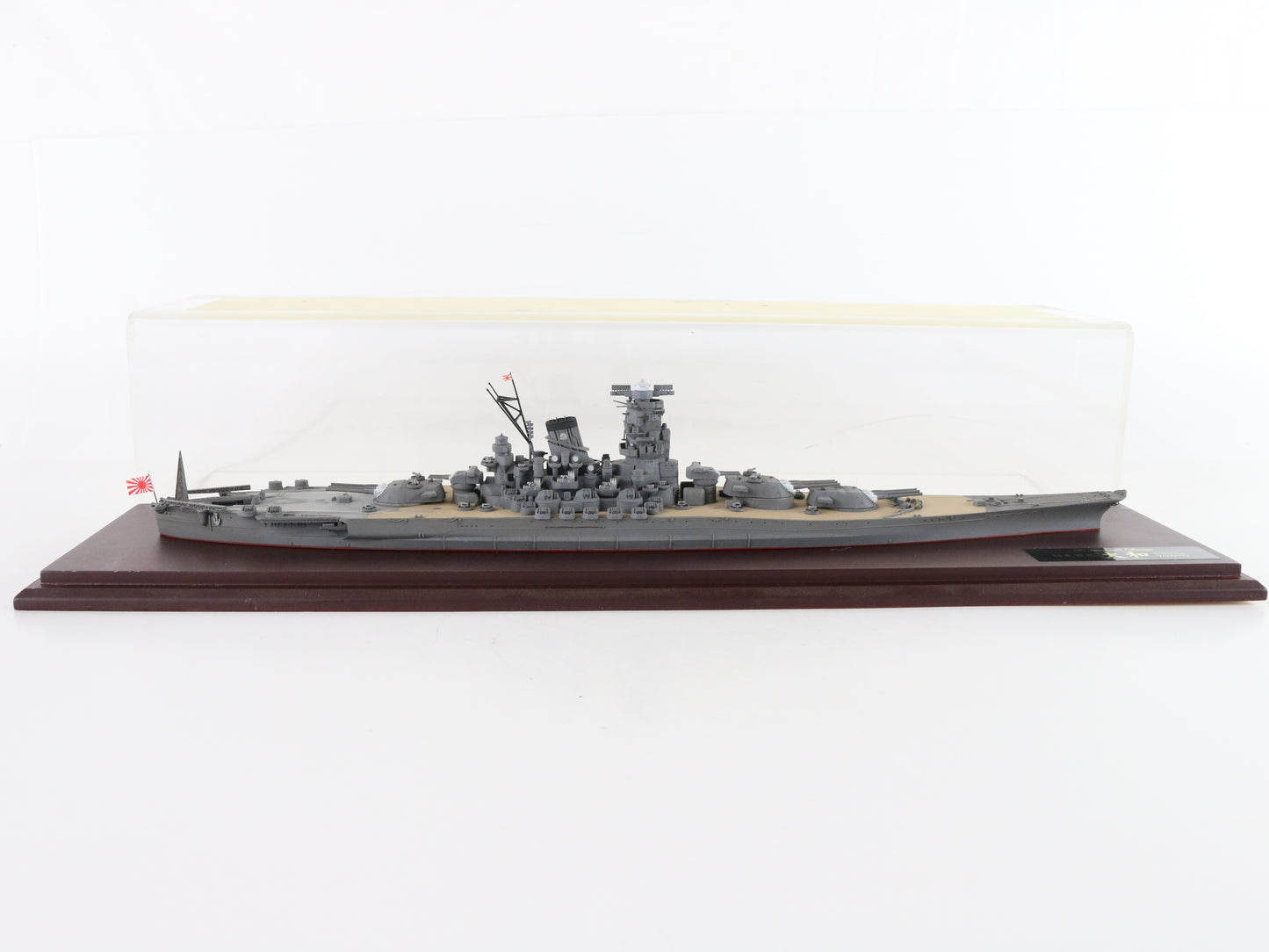 Yamato Japanese Battleship Military Boat Masterwork Tamiya 1:700 PRE-BUILT